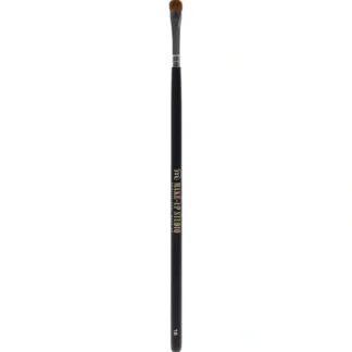 Make-Up Studio Eyeshadow Brush Short Flat - 18 by Make-Up Studio for Women 1 Pc Brush - Fresh Bloom Skin - Premium Skincare Solutions for Nourished, Hydrated, and Radiant Skin Every Day